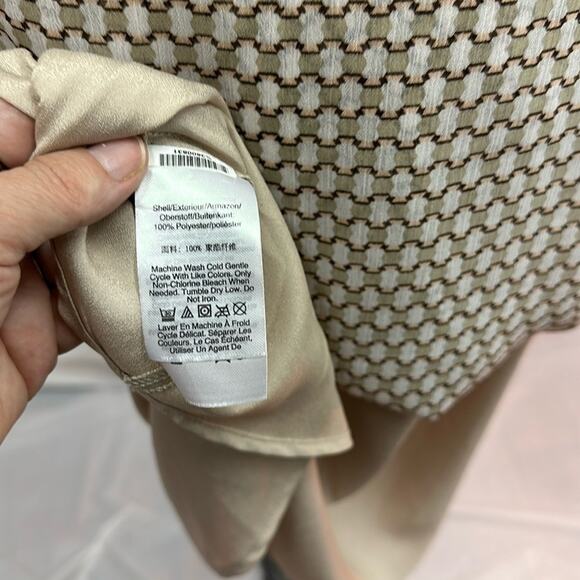 DKNY Beige Maxi Dress with Keyhole Detail and Adjustable Waist - Size Small - Picture 14 of 16